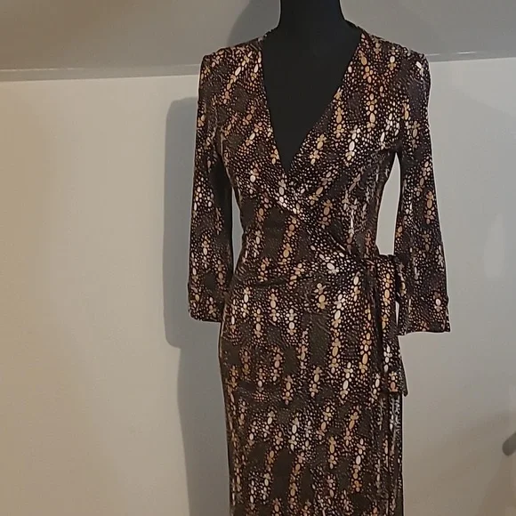 Diane von Furstenberg Ving silk wrap dress Diane von Furstenberg Ving silk wrap dress